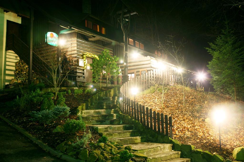 Koliba U Cerneho Medveda Hotel Zlín Kültér fotó